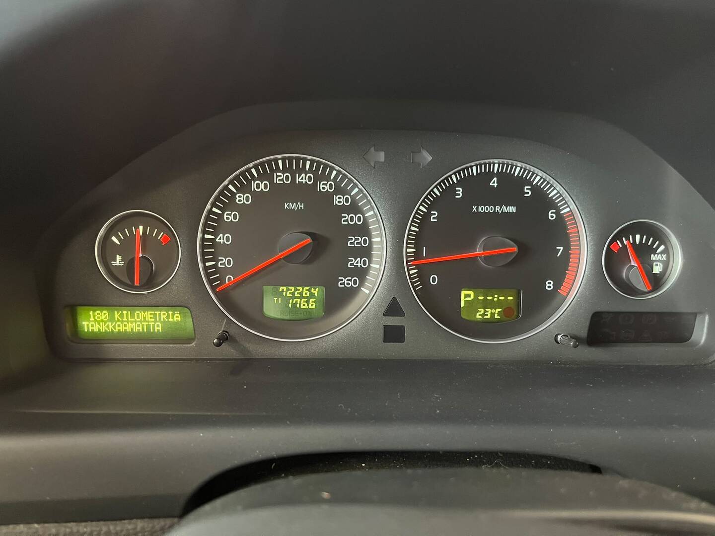 VOLVO V70 2007