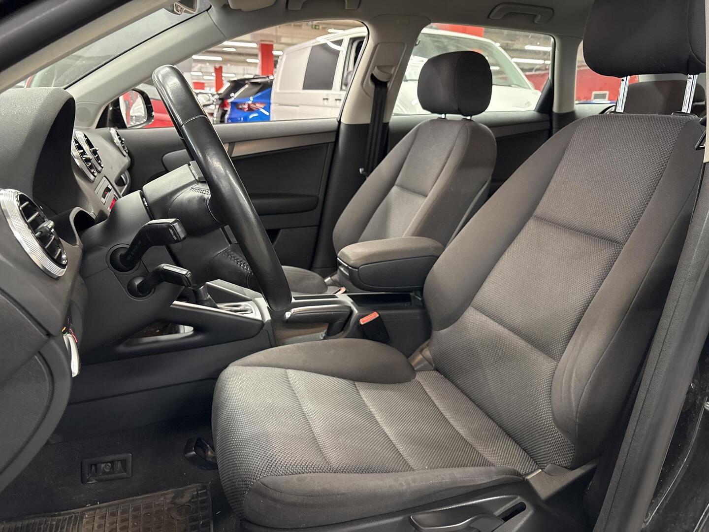 AUDI A3 2011