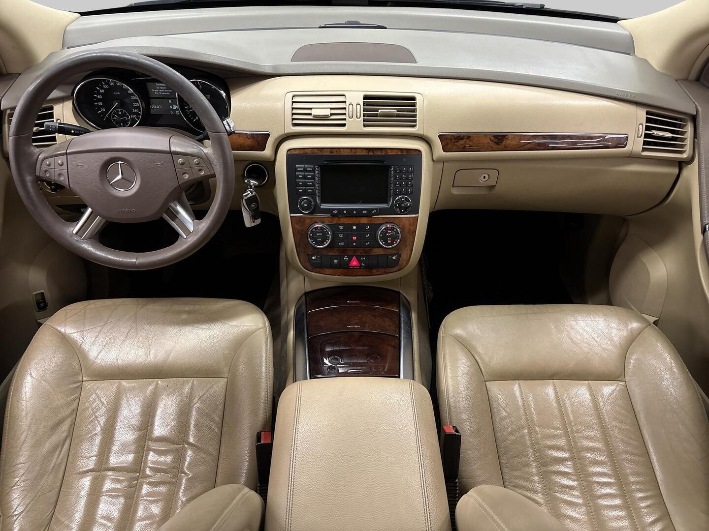 MERCEDES-BENZ R 2007