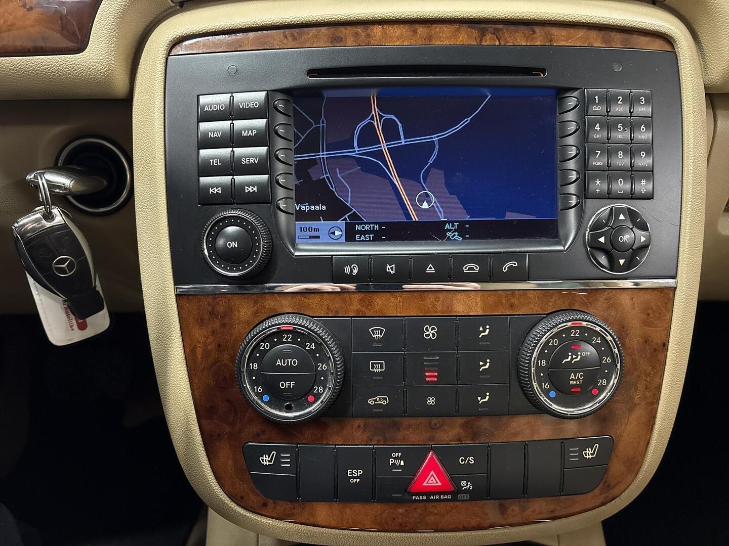 MERCEDES-BENZ R 2007