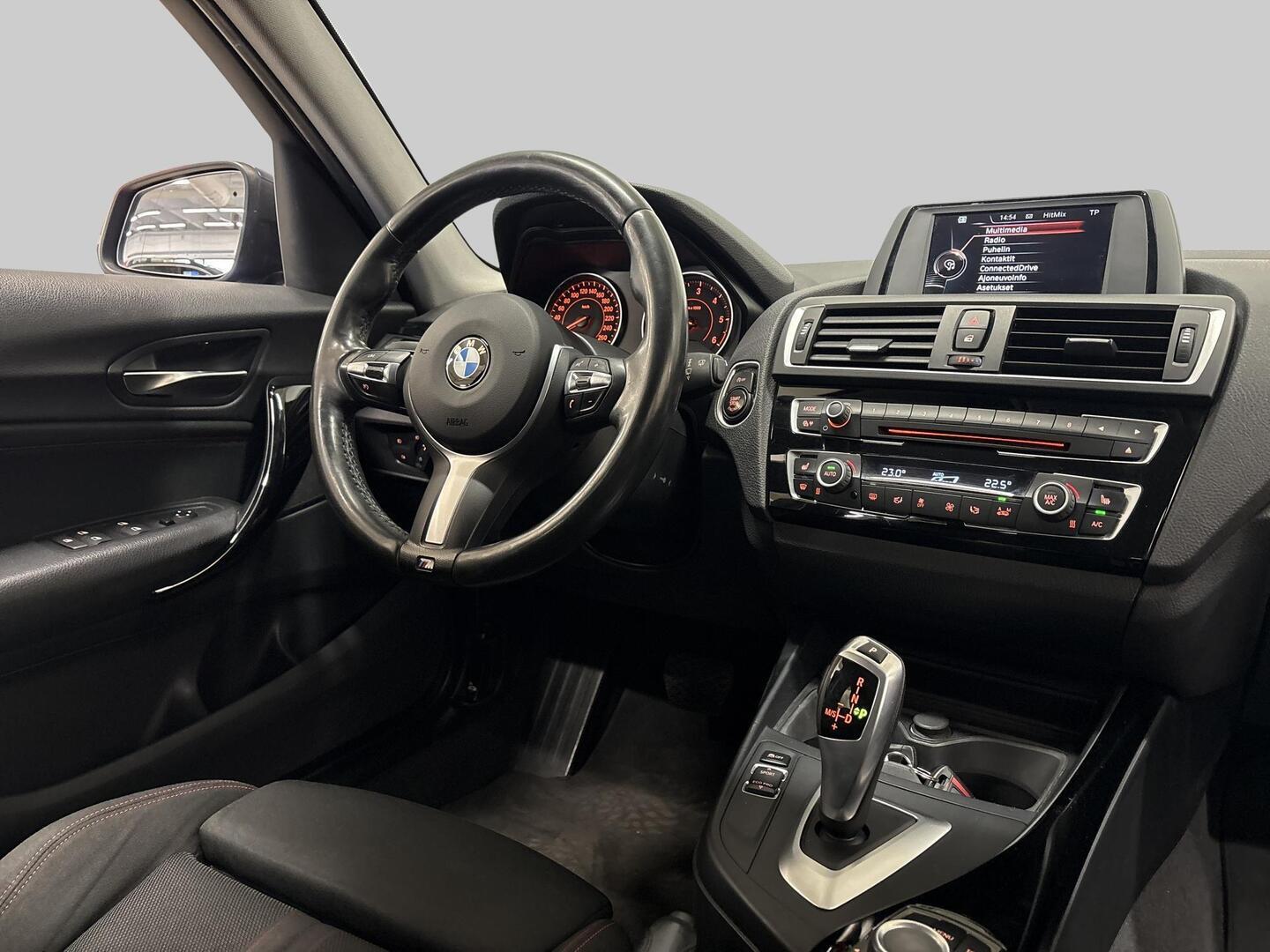 BMW 120 2016