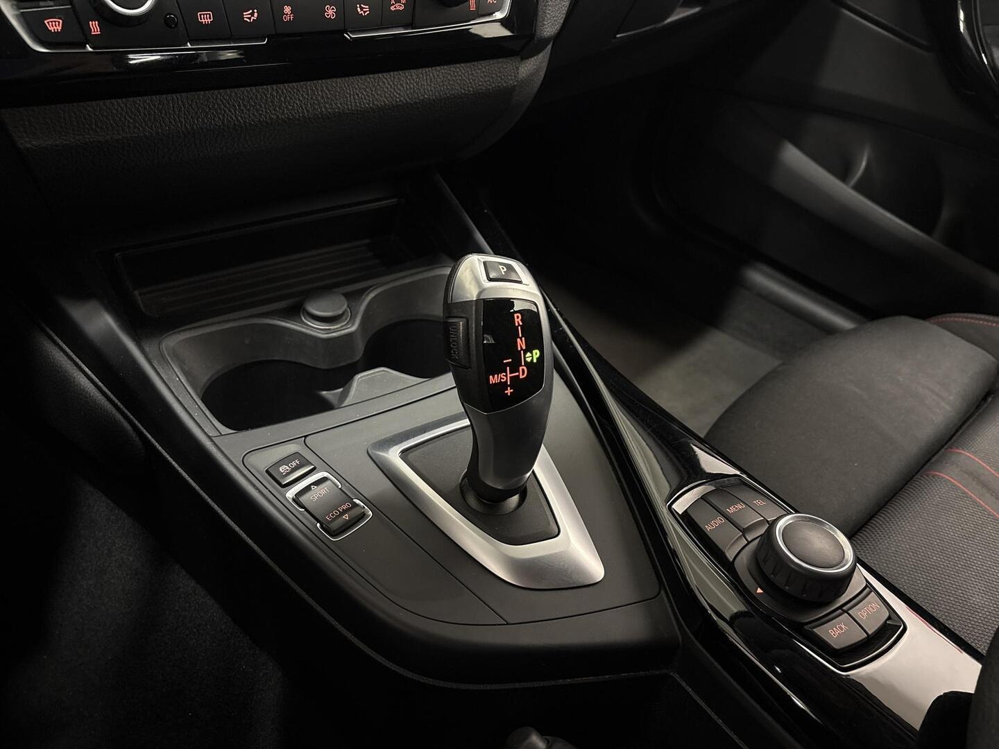 BMW 120 2016