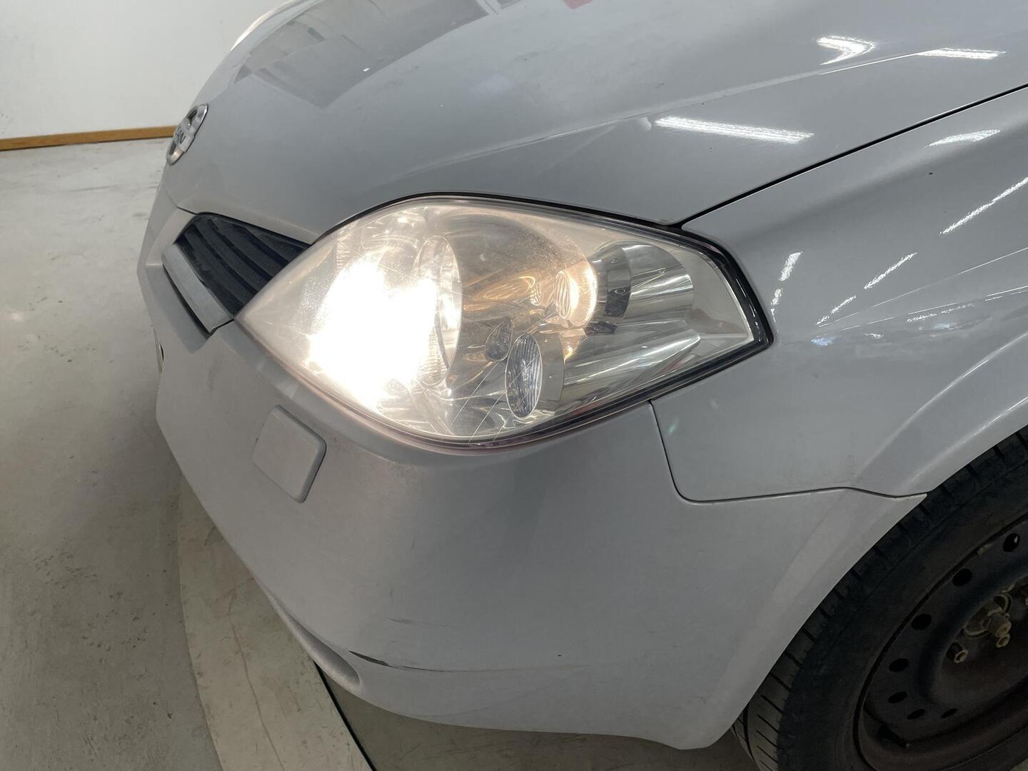NISSAN Primera 2007