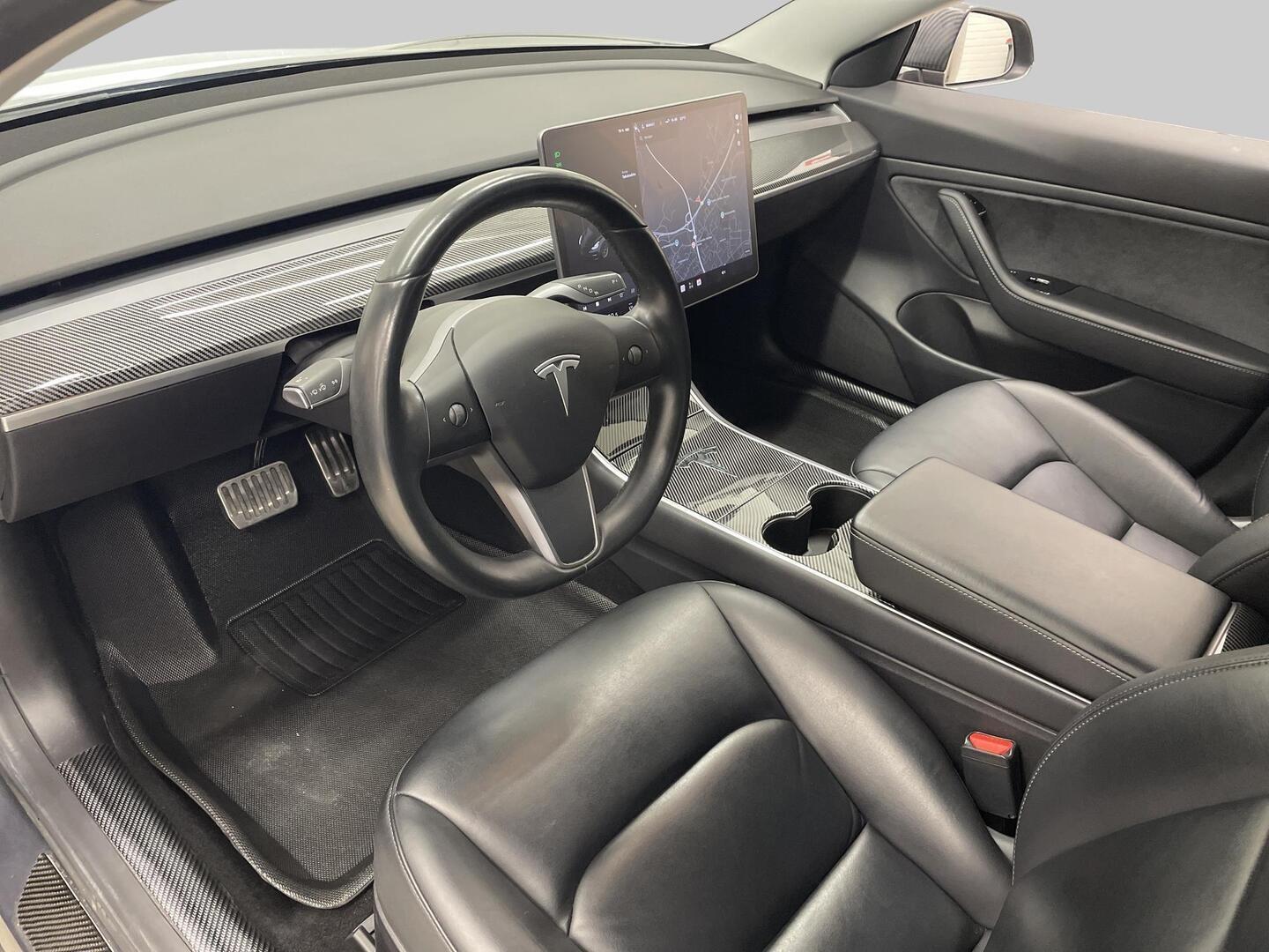TESLA Model 3 2019