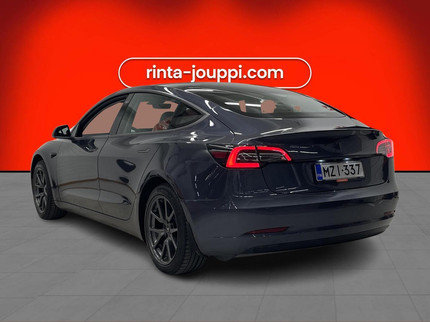 TESLA Model 3 2019
