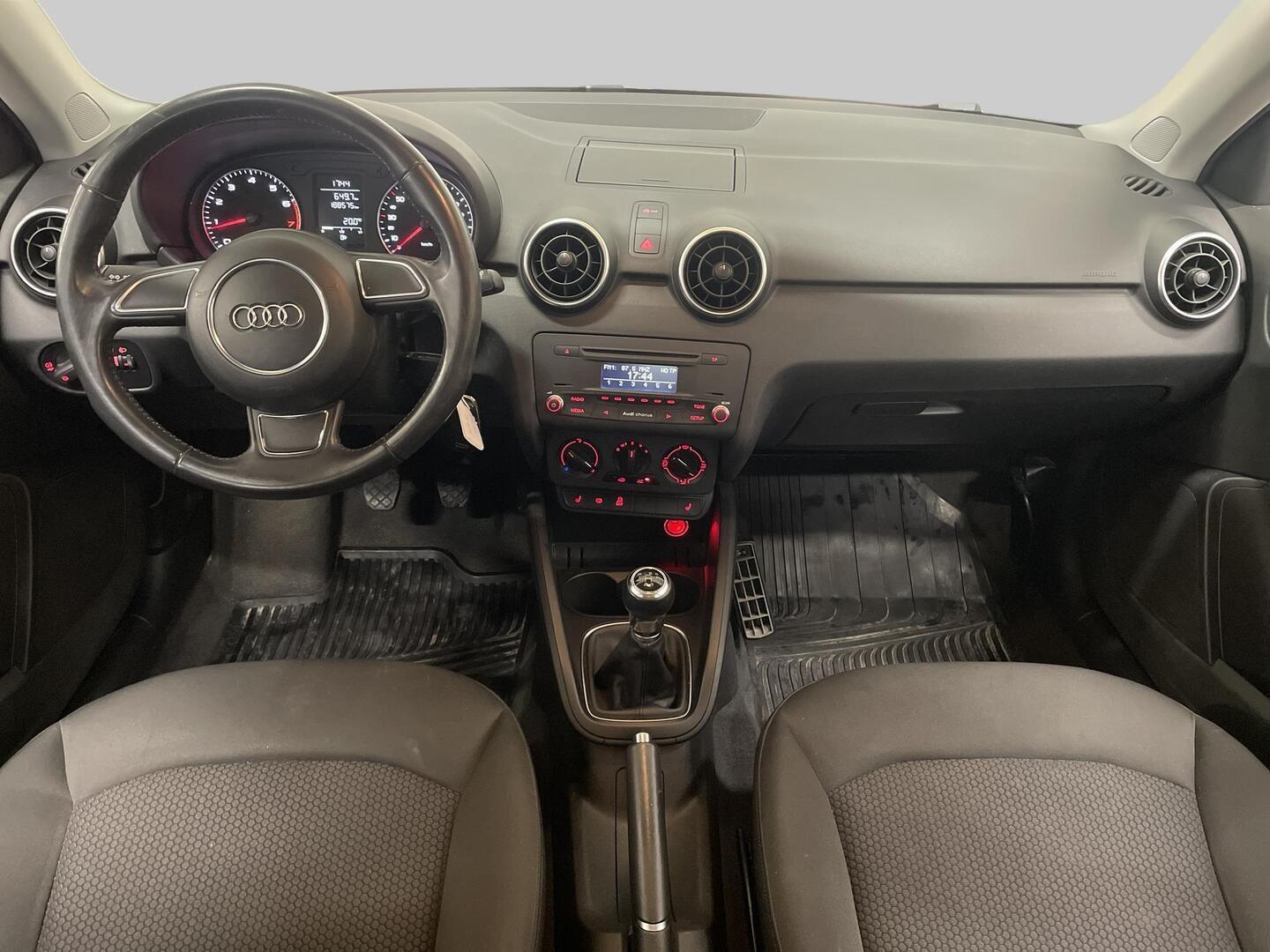 AUDI A1 2012