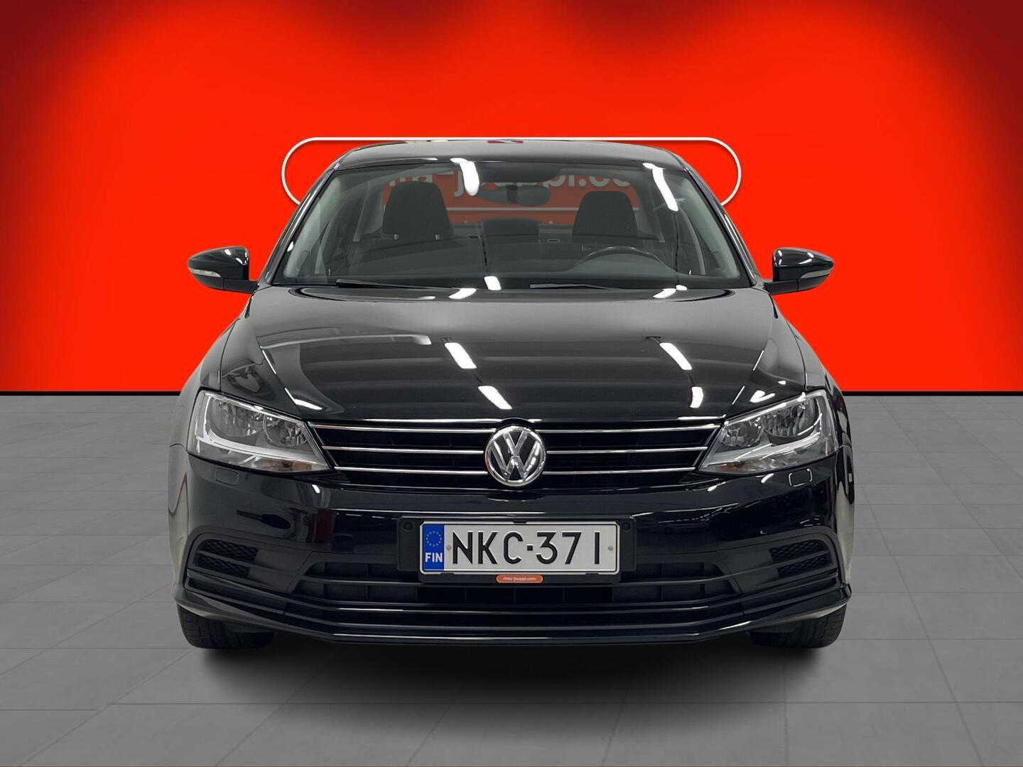 VOLKSWAGEN Jetta 2016
