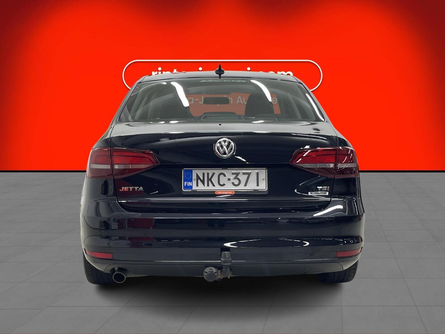 VOLKSWAGEN Jetta 2016