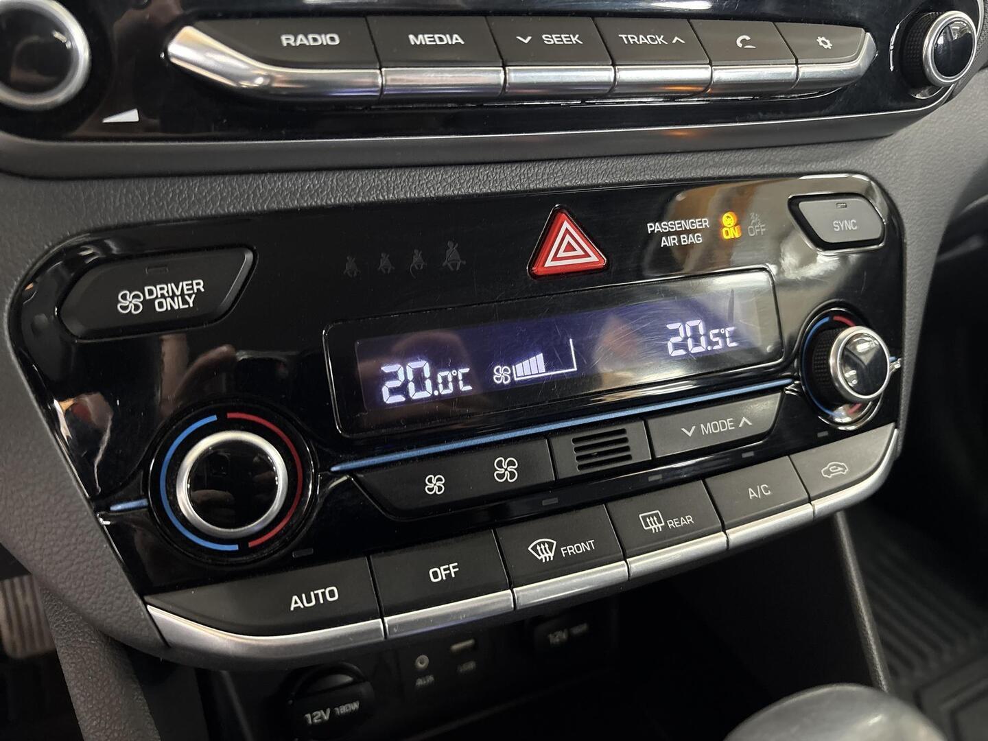 HYUNDAI IONIQ plug-in 2017