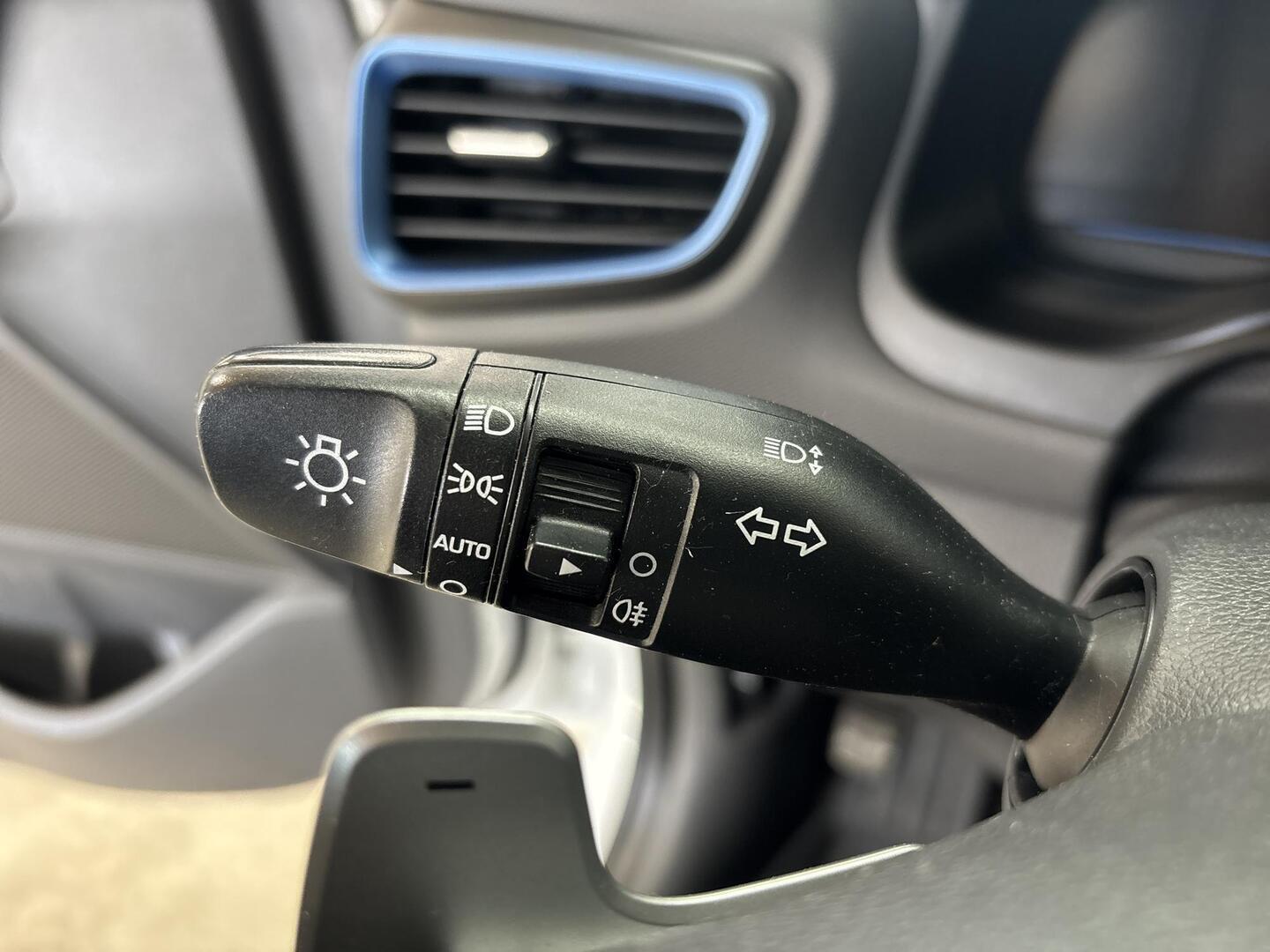 HYUNDAI IONIQ plug-in 2017