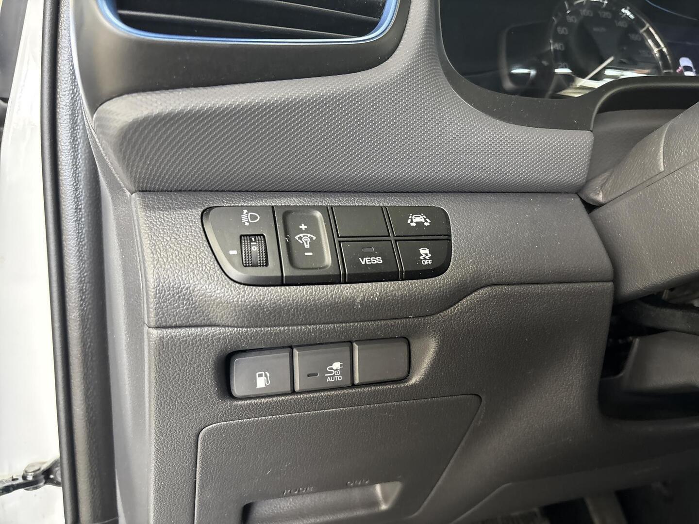 HYUNDAI IONIQ plug-in 2017