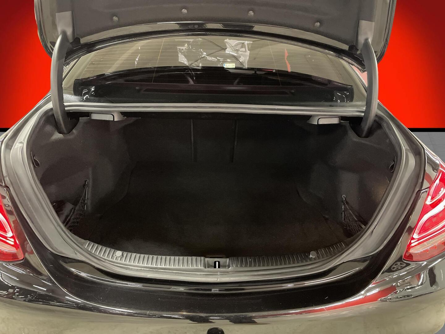 MERCEDES-BENZ C 2015