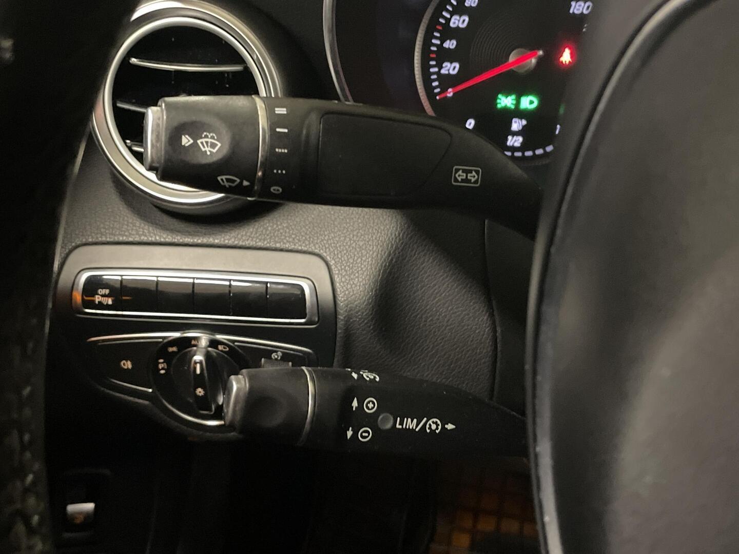 MERCEDES-BENZ C 2015