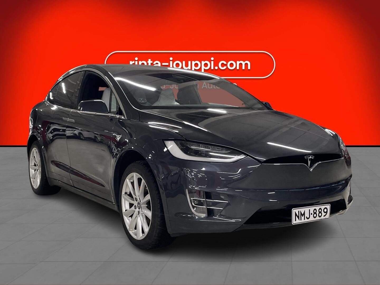 TESLA Model X 2017