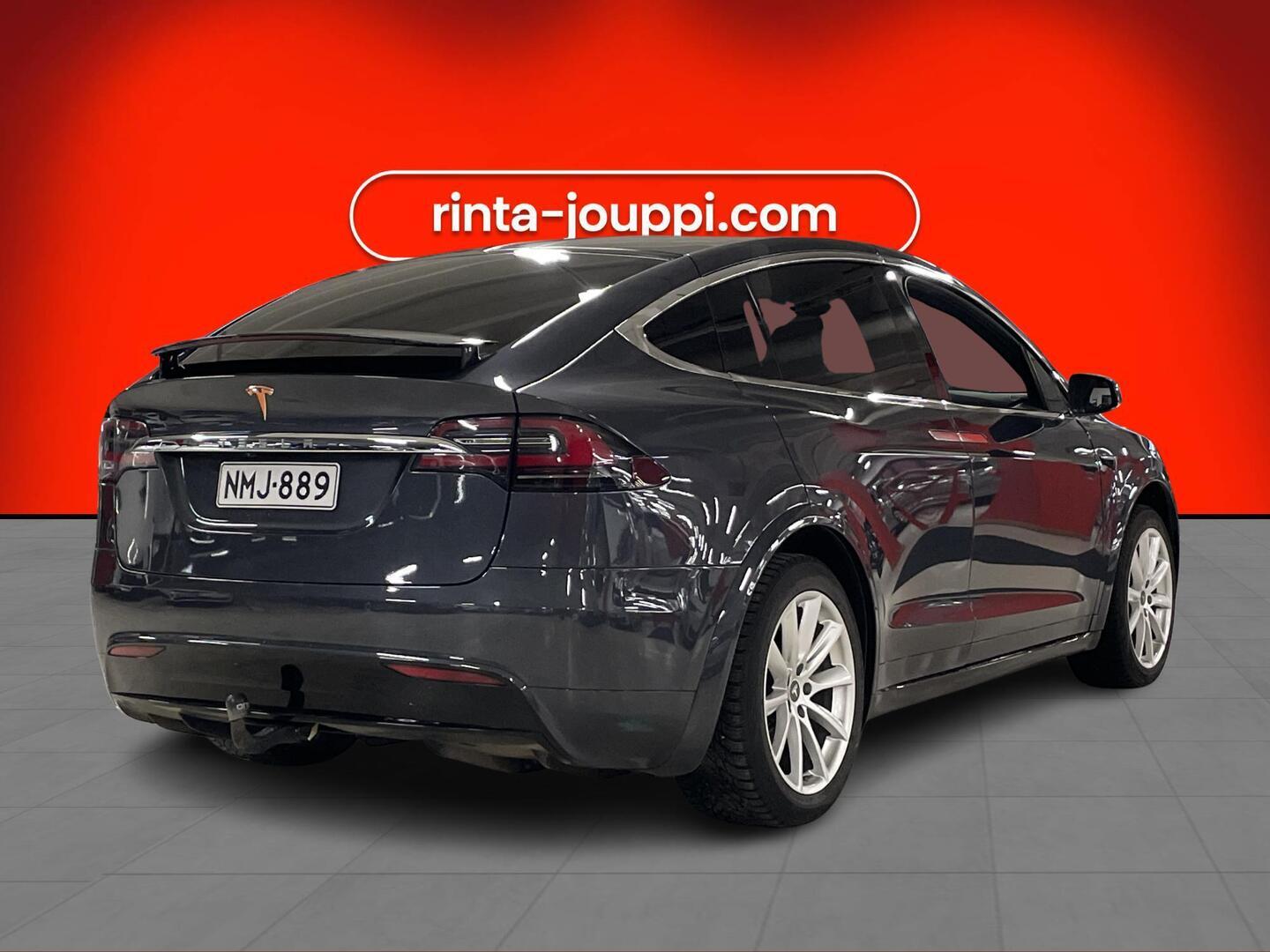 TESLA Model X 2017