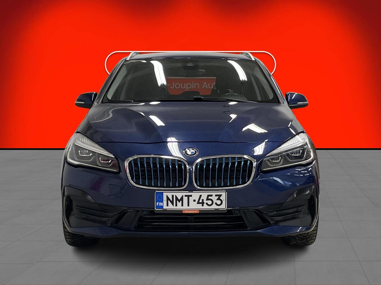 BMW 225 2018