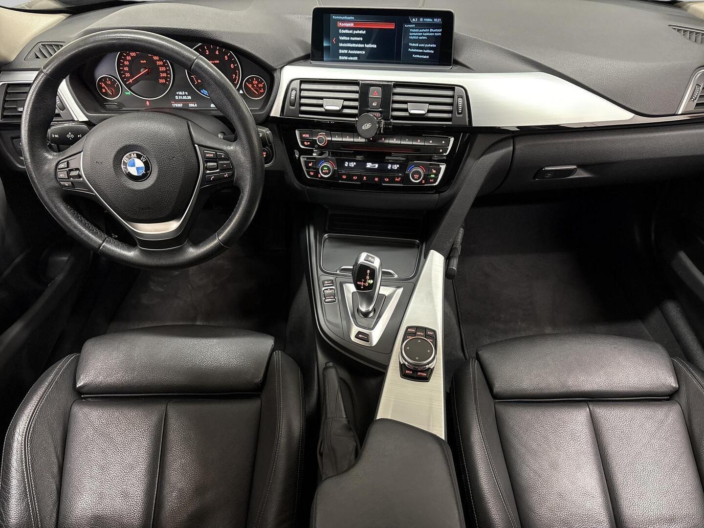 BMW 330 2016