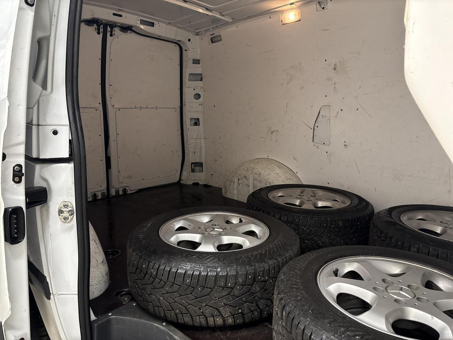 MERCEDES-BENZ Vito 2011
