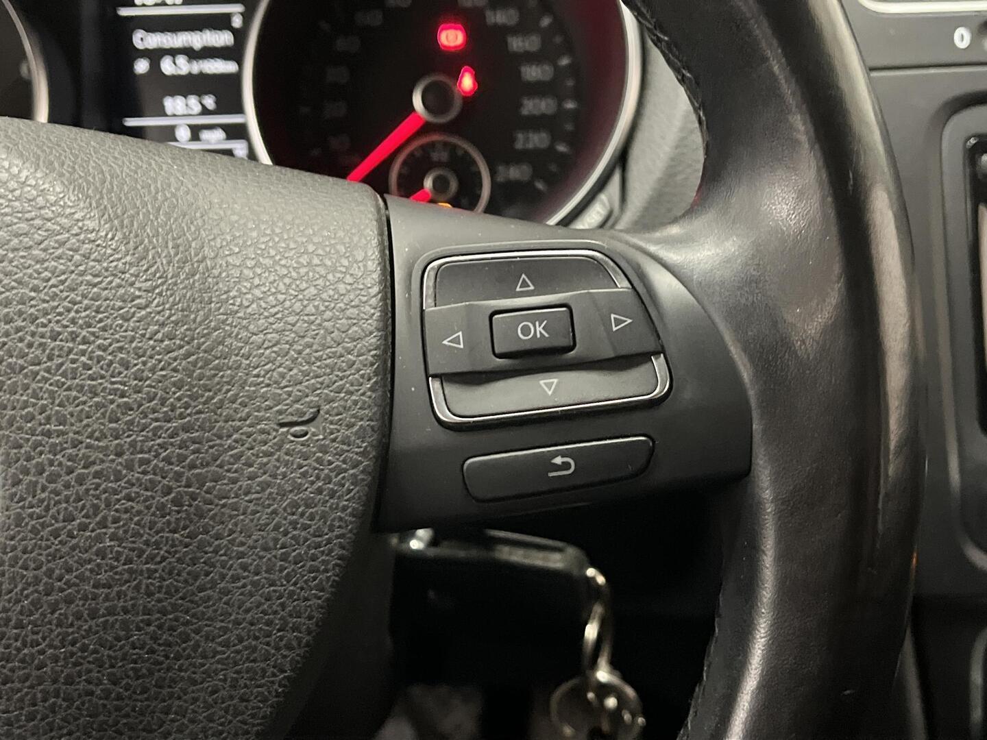 VOLKSWAGEN Golf 2010