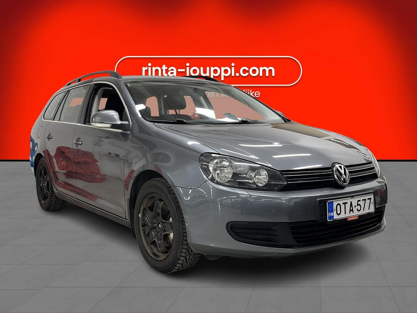 VOLKSWAGEN Golf 2010
