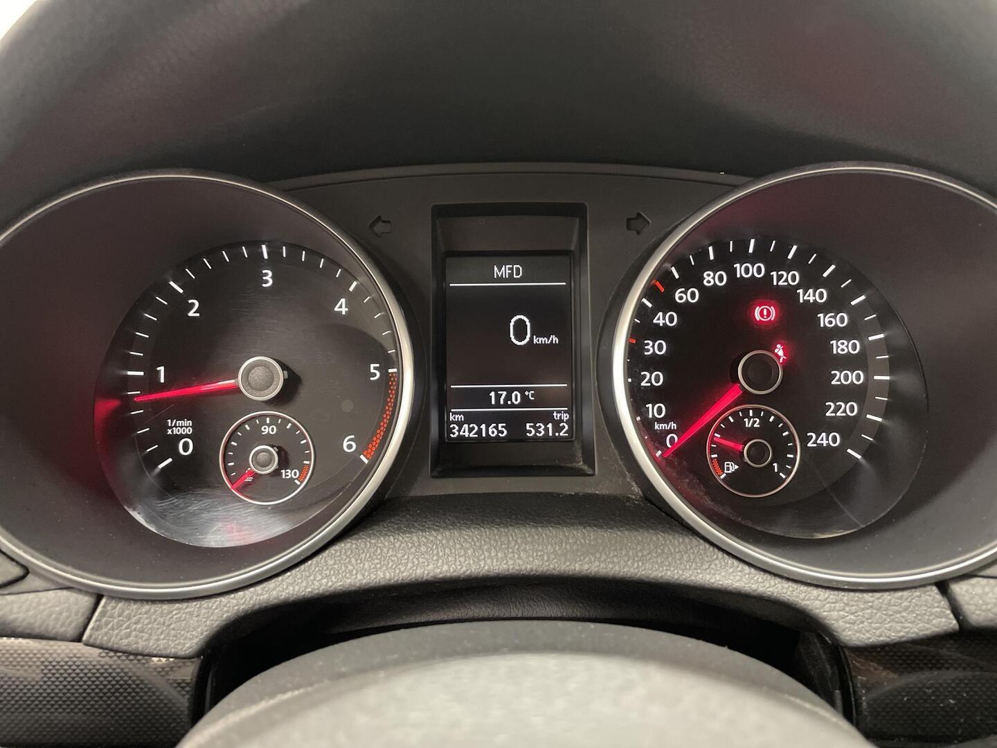 VOLKSWAGEN Golf 2010