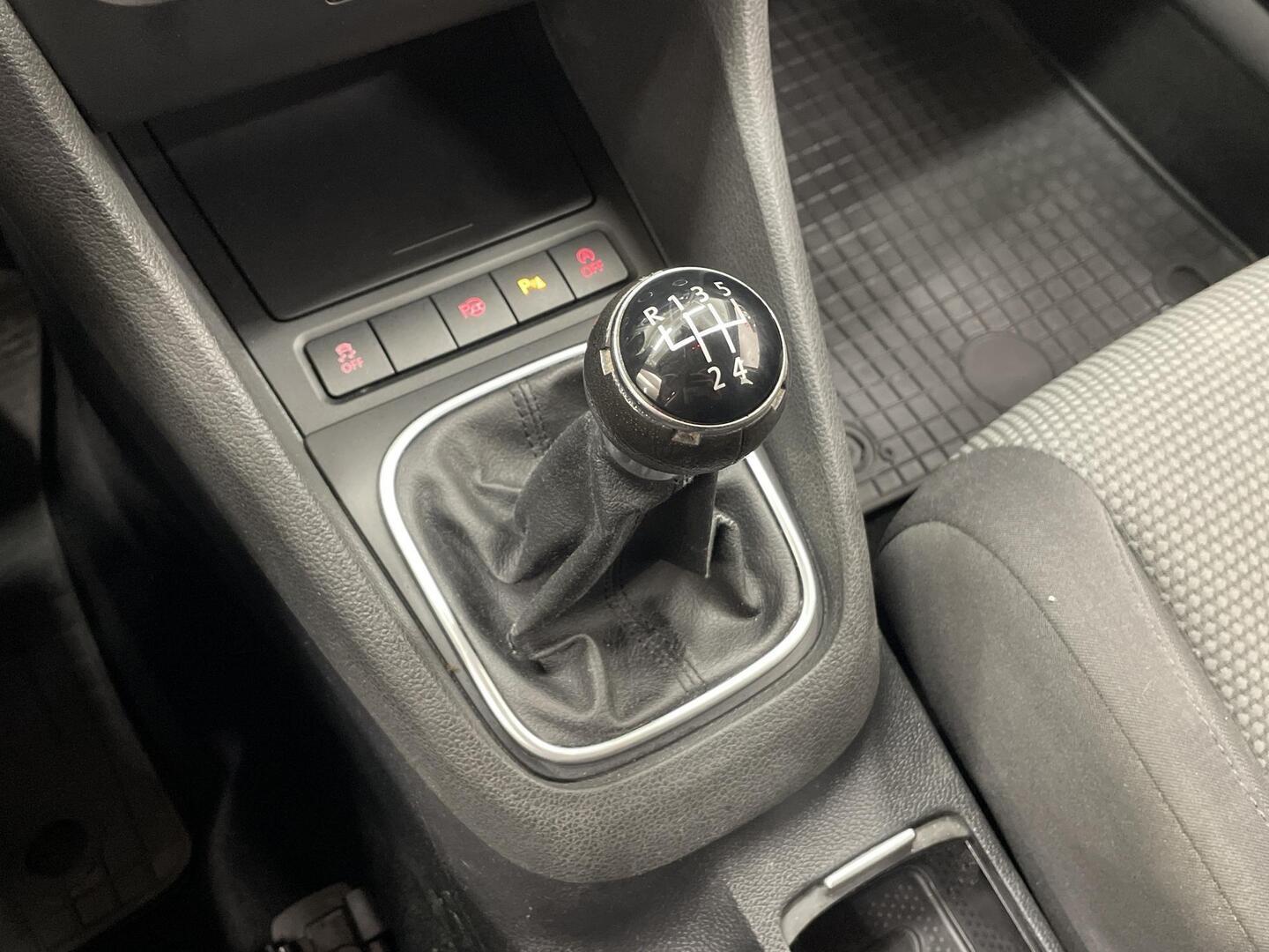 VOLKSWAGEN Golf 2010