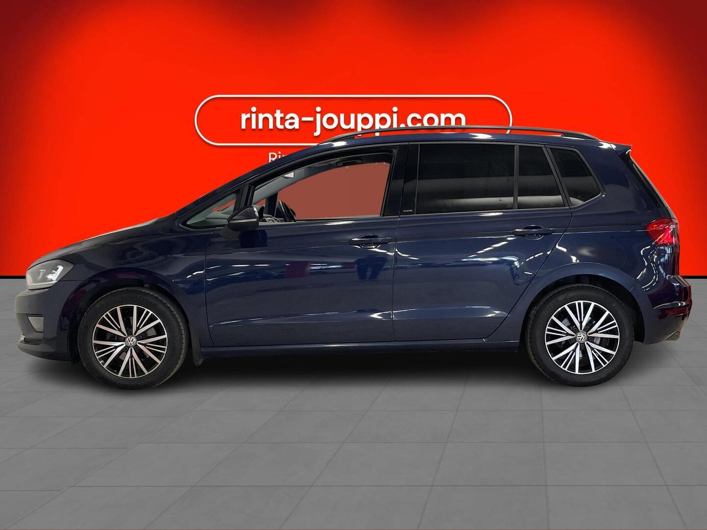 VOLKSWAGEN Golf Sportsvan 2016