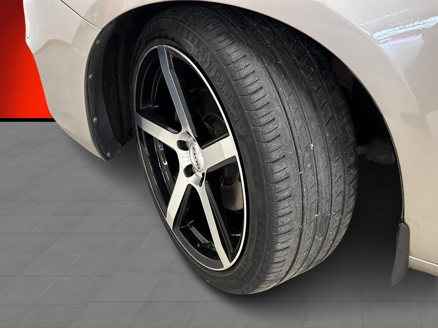 VOLVO S60 2015