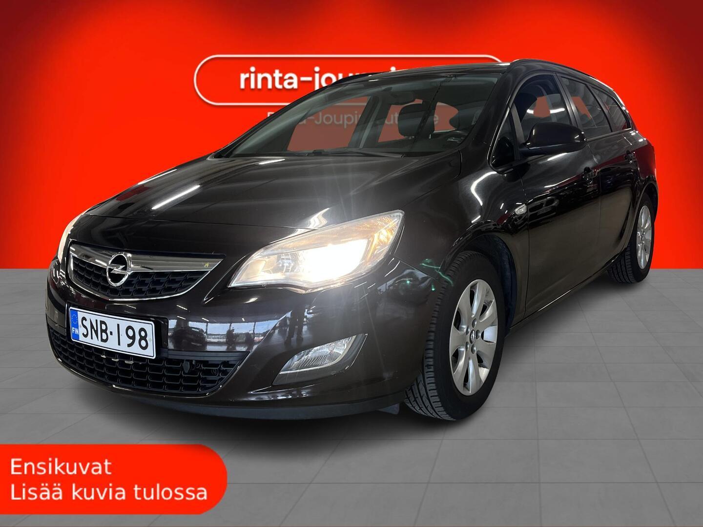 OPEL Astra 2012