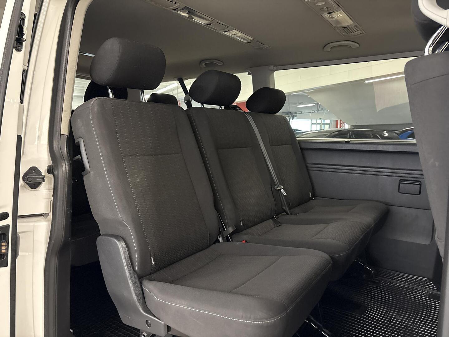VOLKSWAGEN Caravelle 2017