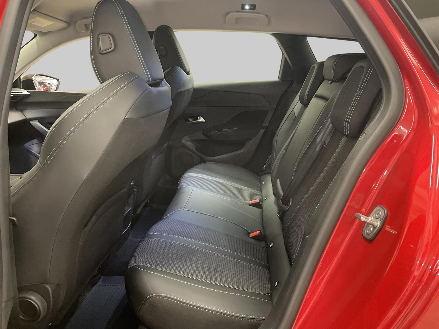 PEUGEOT 308 2023