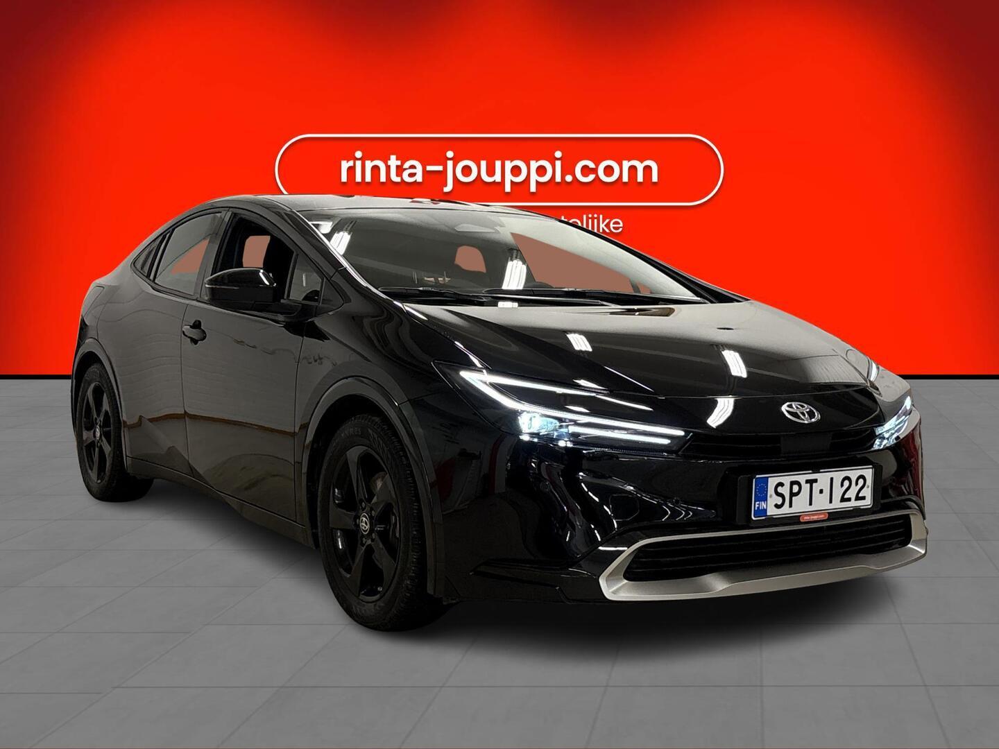 TOYOTA Prius Plug-in 2025