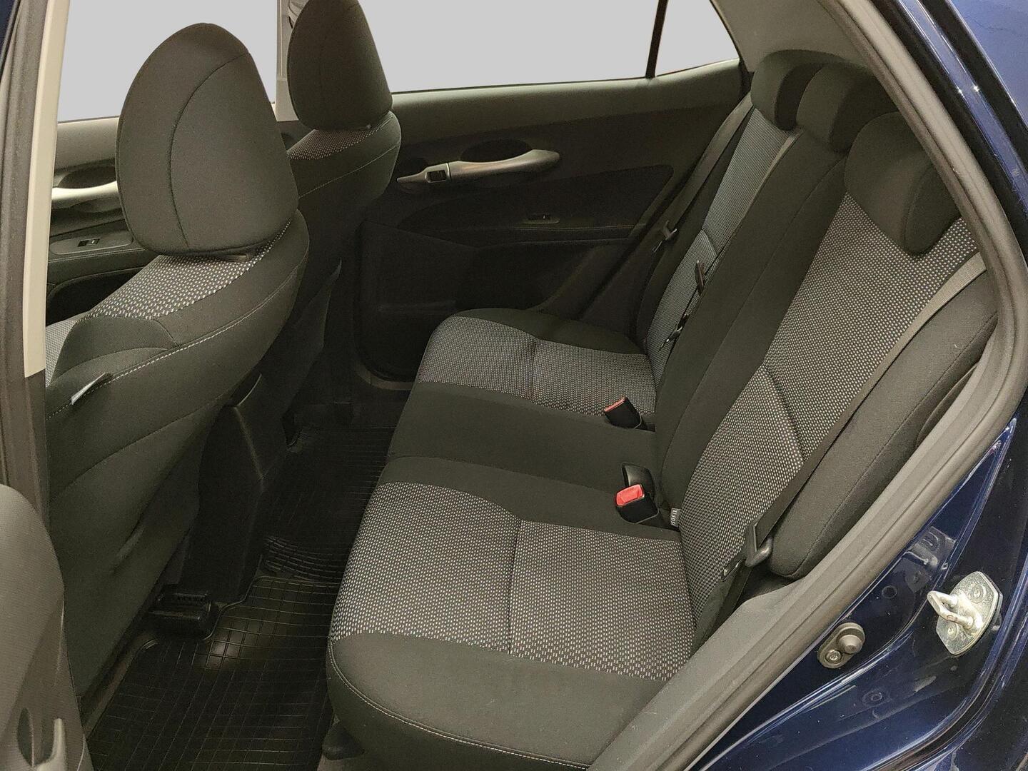 TOYOTA Auris 2010