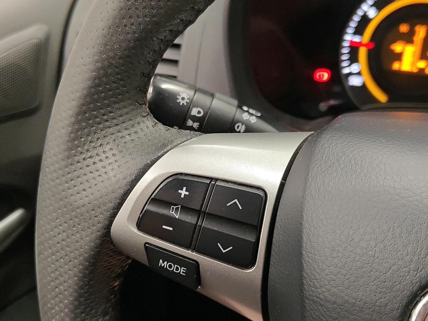 TOYOTA Auris 2010