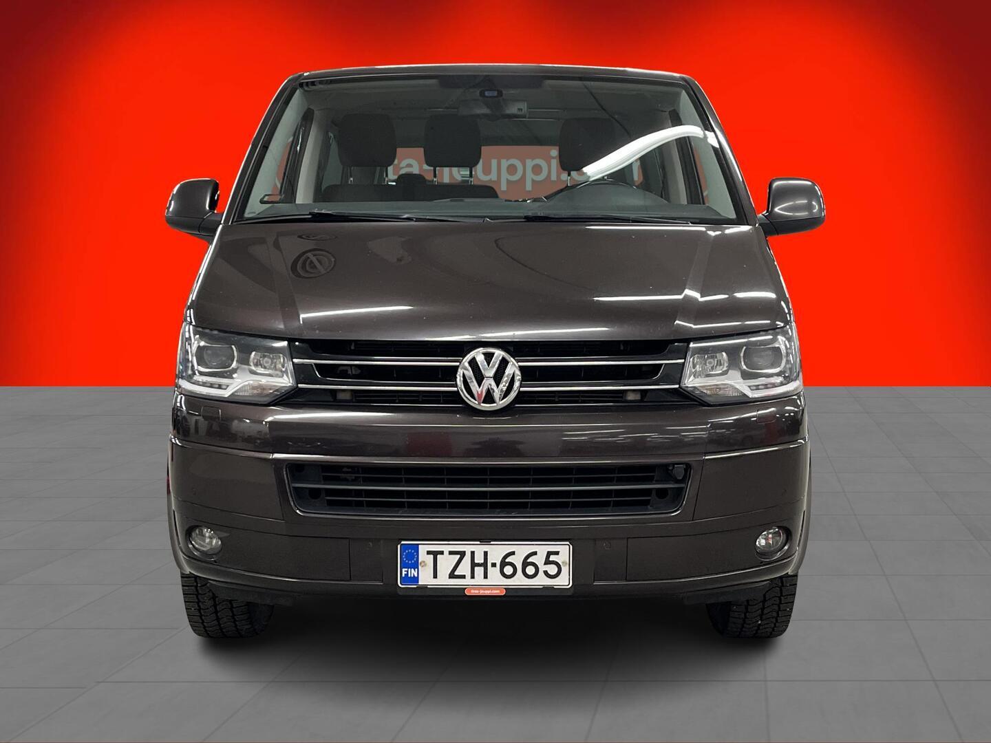VOLKSWAGEN Caravelle 2014