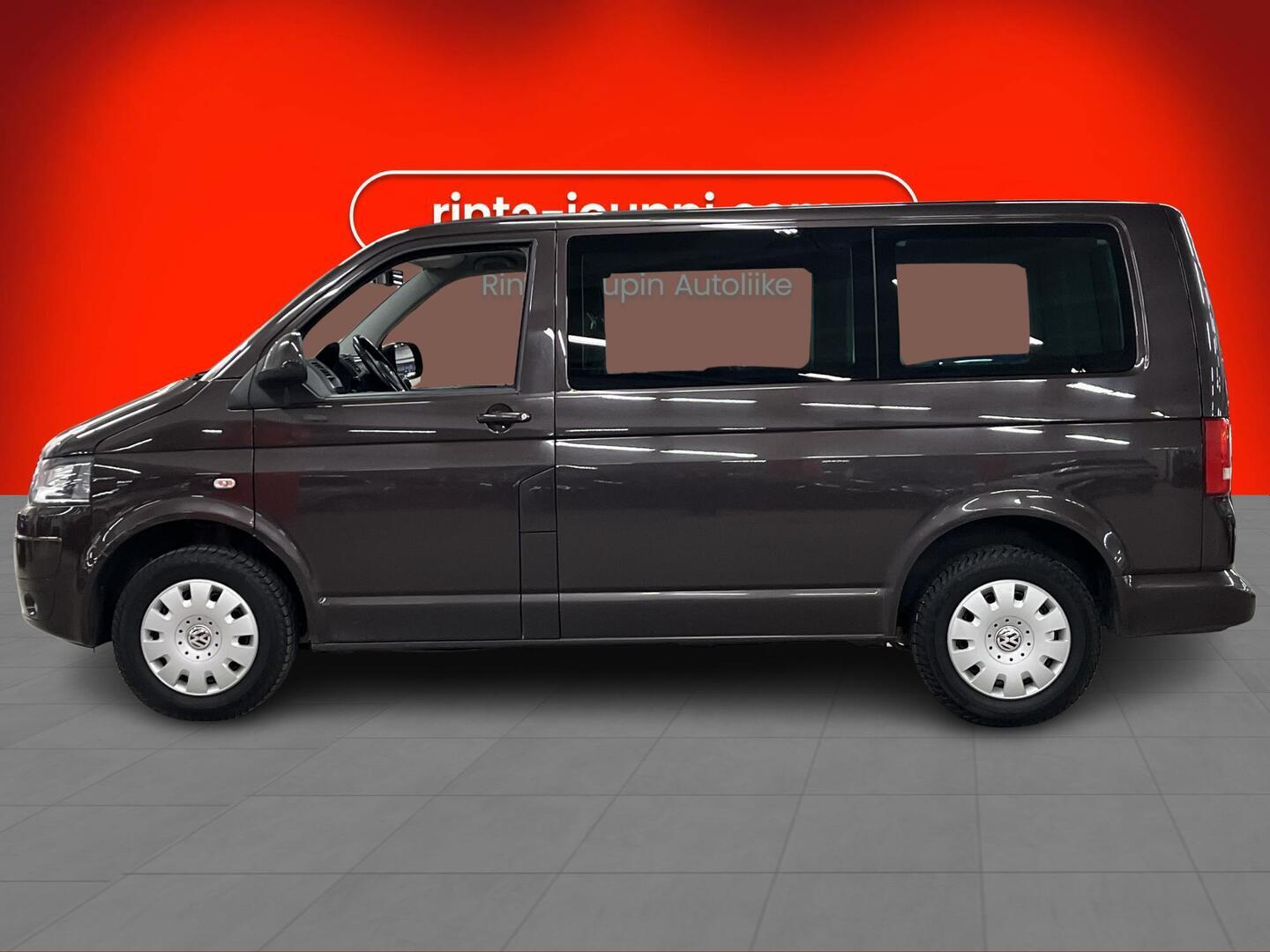 VOLKSWAGEN Caravelle 2014