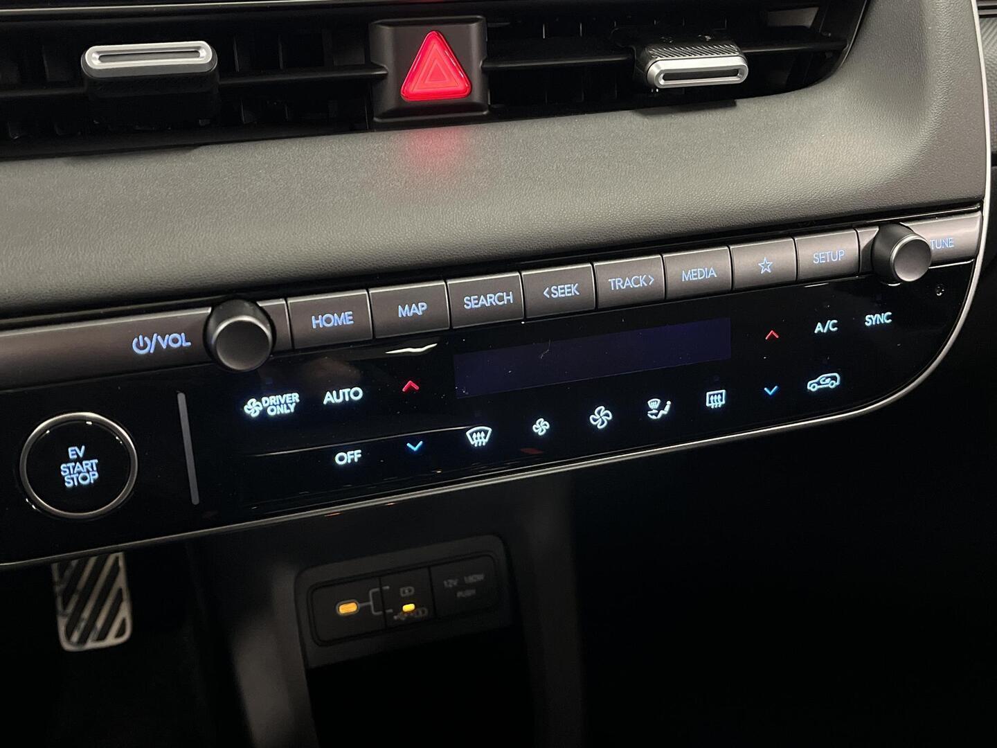 HYUNDAI IONIQ 5 2025