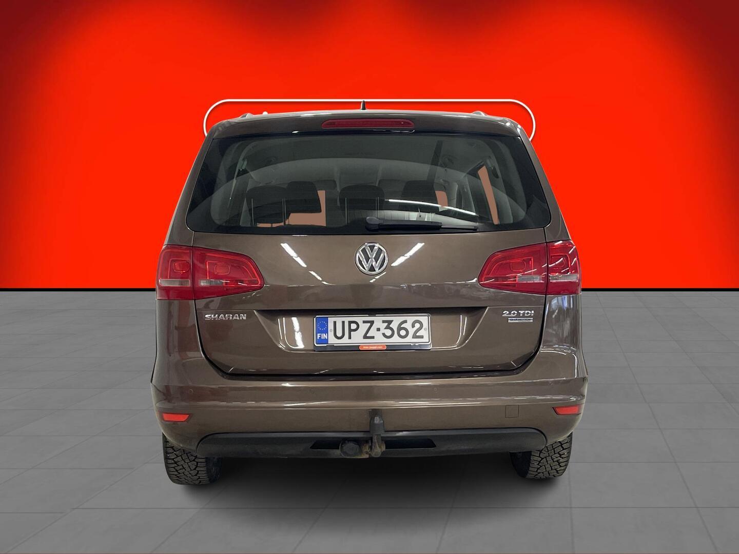 VOLKSWAGEN Sharan 2013