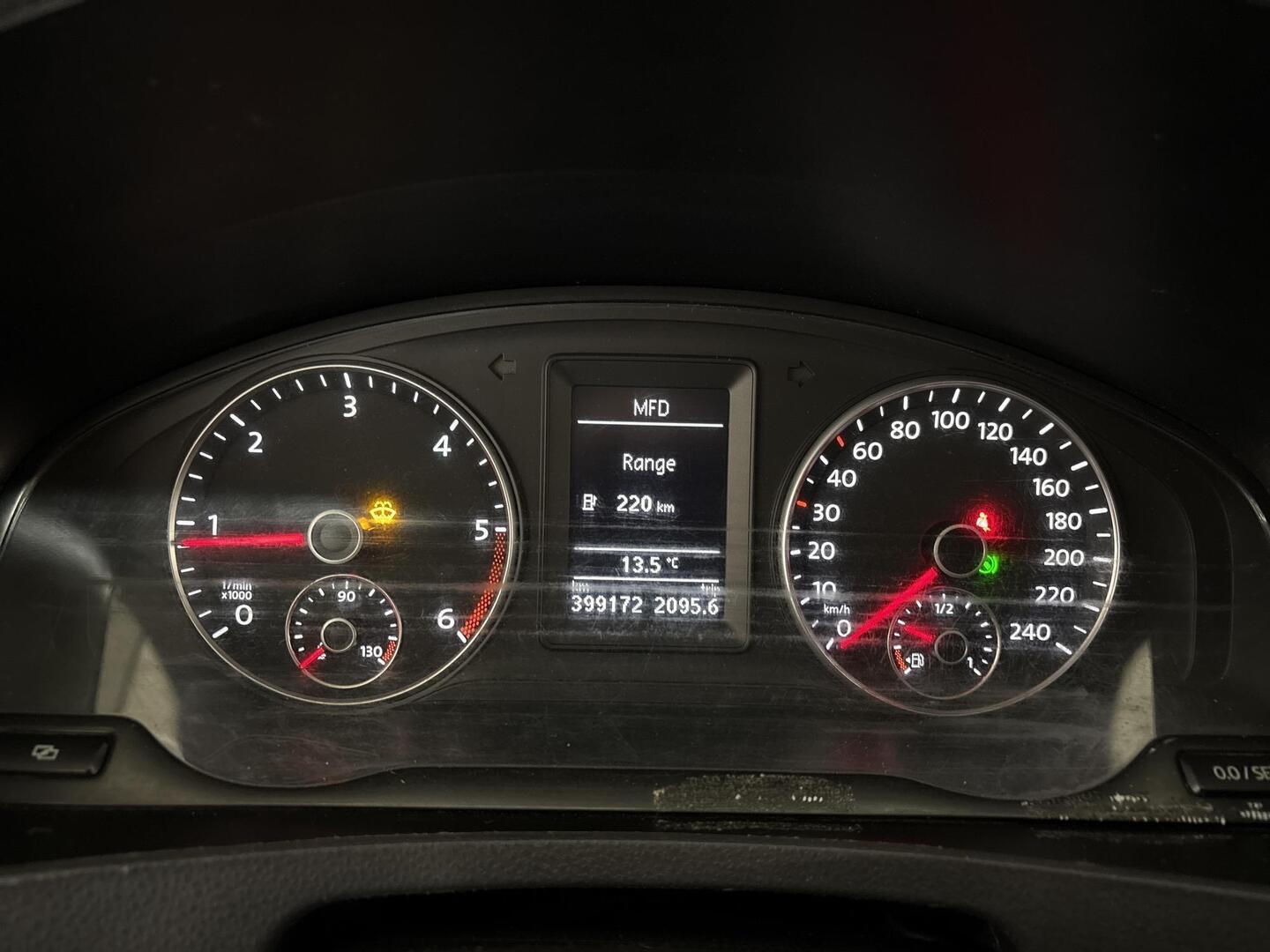 VOLKSWAGEN Caravelle 2010