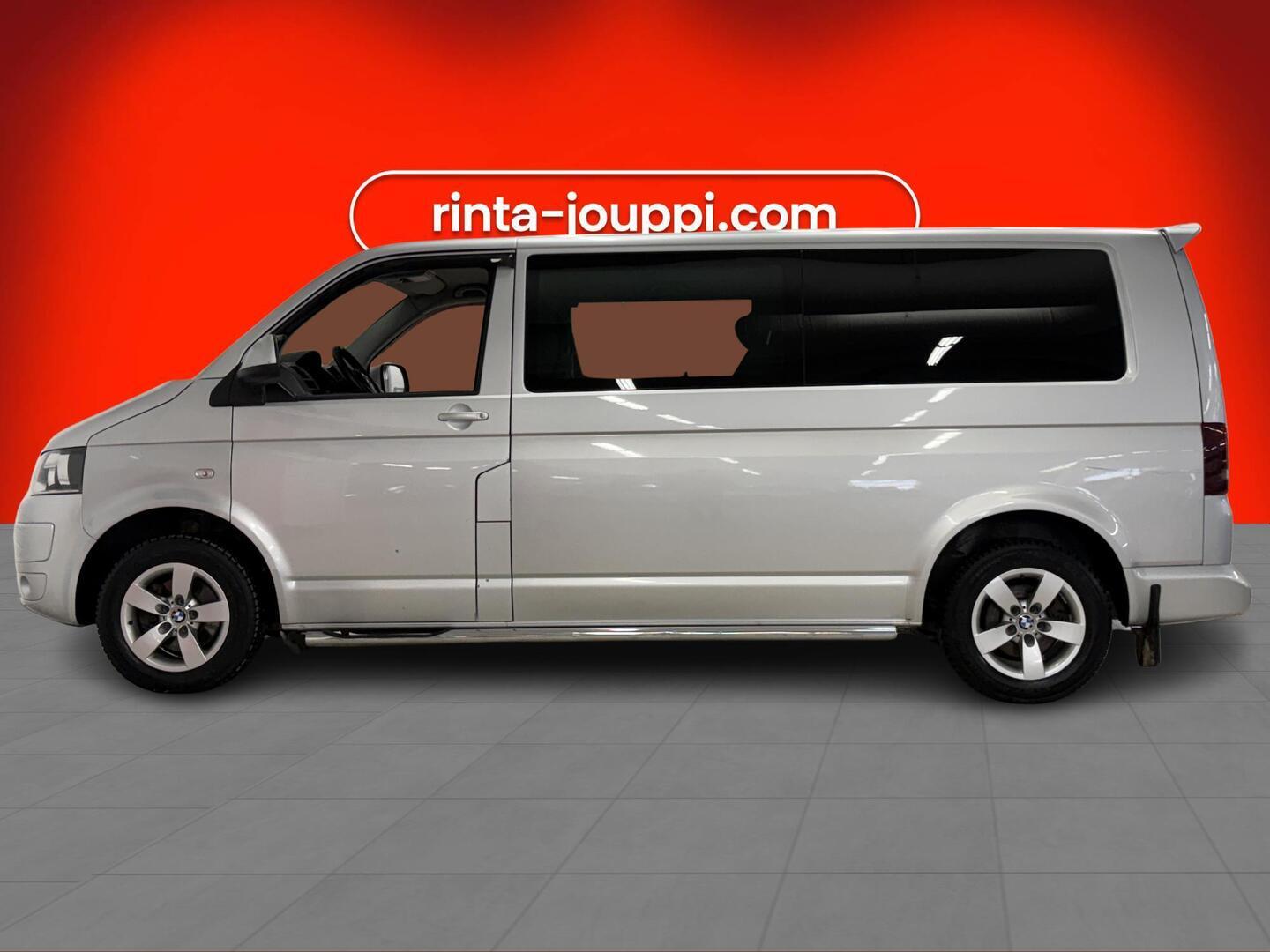 VOLKSWAGEN Caravelle 2010