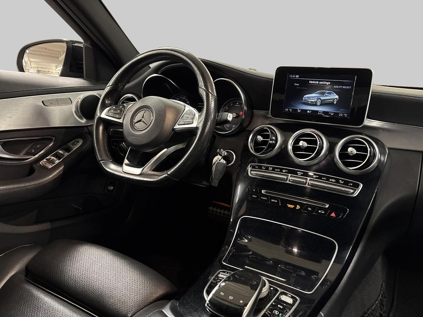 MERCEDES-BENZ C 2015