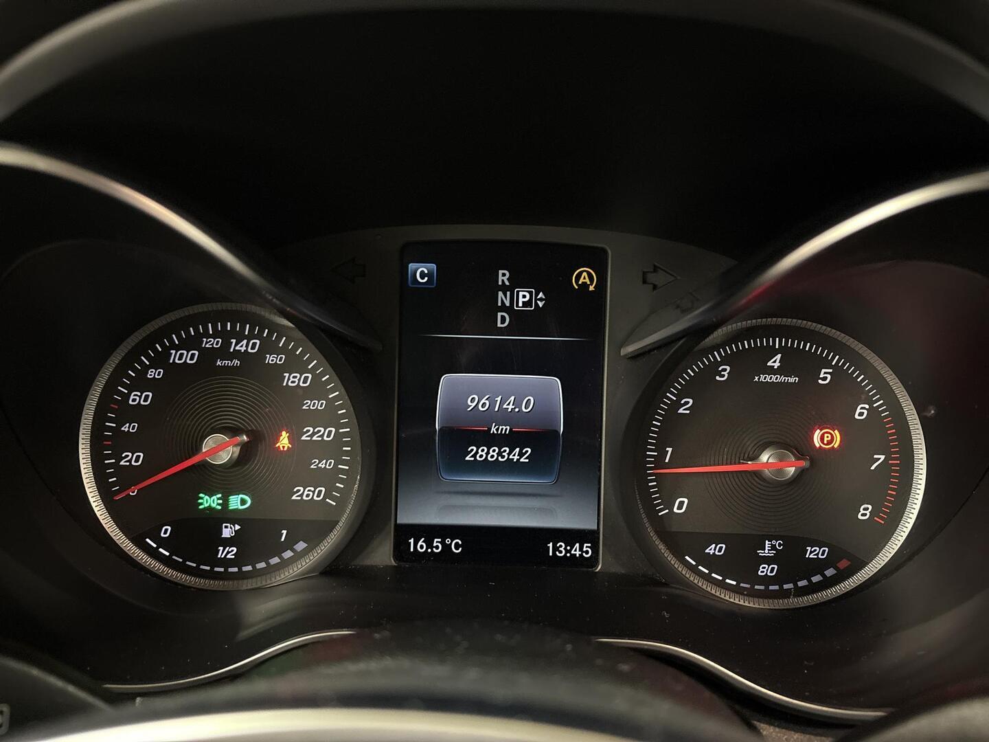 MERCEDES-BENZ C 2015