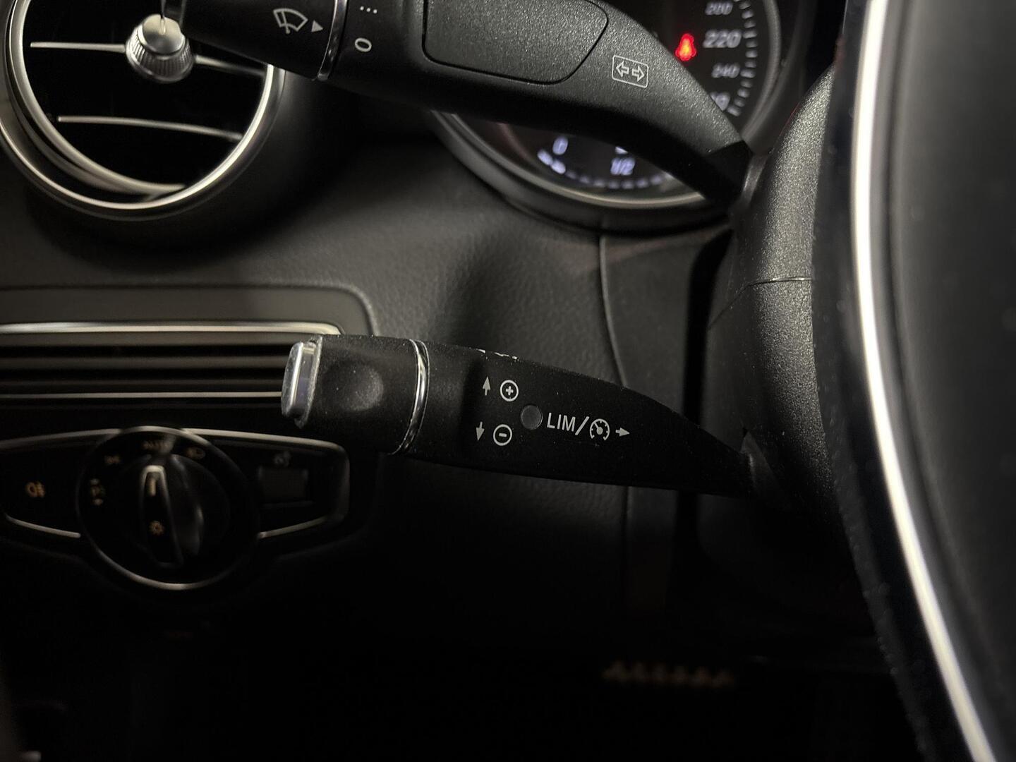 MERCEDES-BENZ C 2015