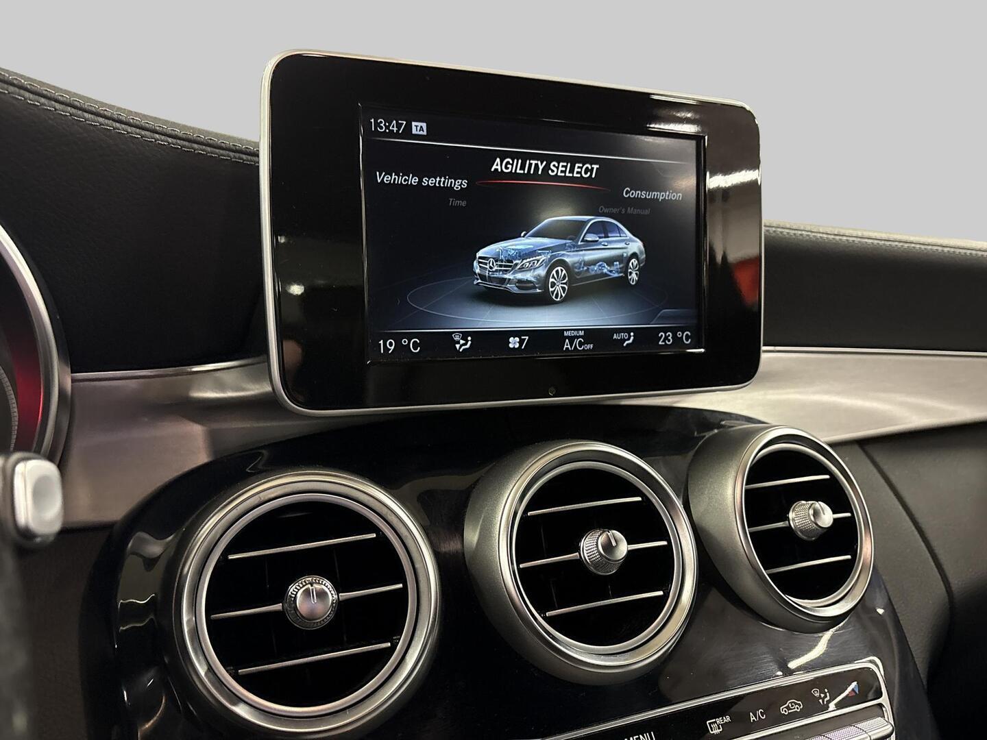 MERCEDES-BENZ C 2015