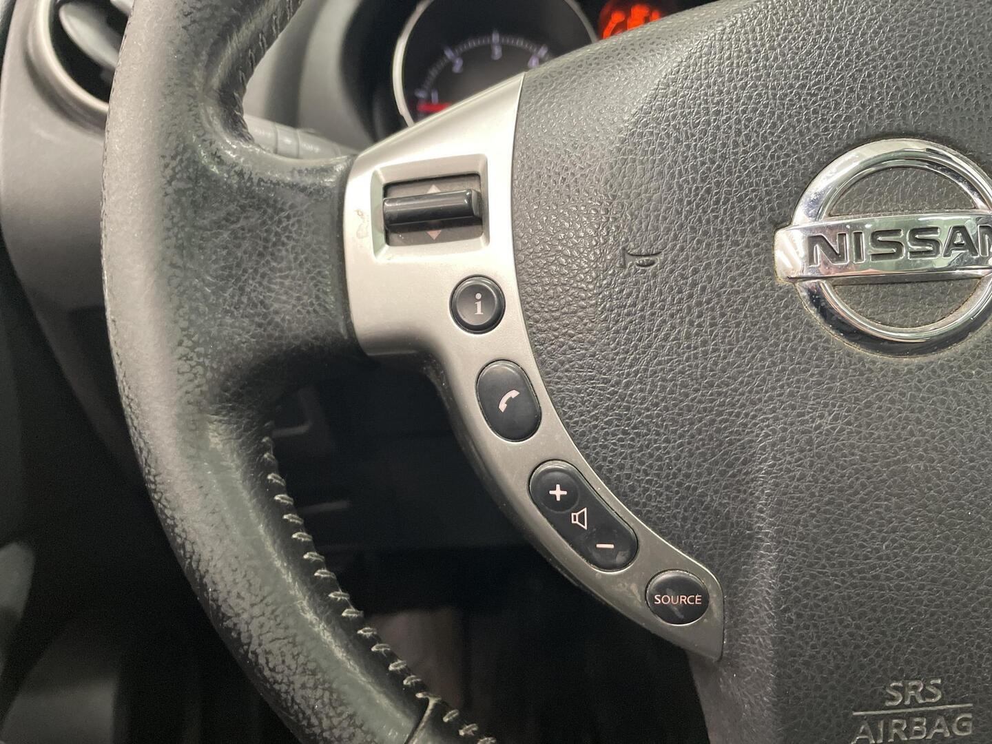 NISSAN Qashqai+2 2010
