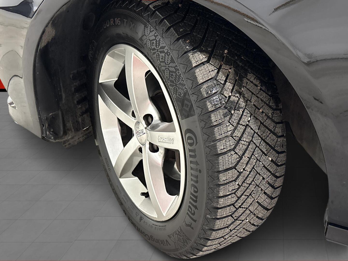 MERCEDES-BENZ E 2010