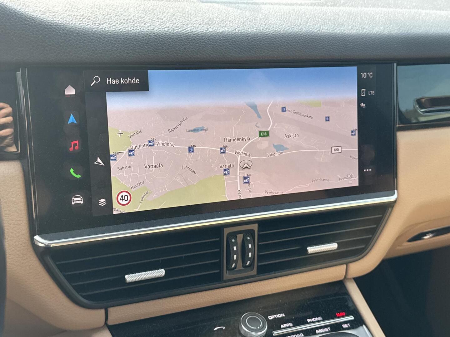 PORSCHE Cayenne 2022