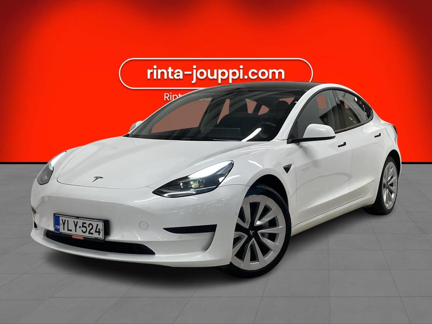 TESLA Model 3 2022