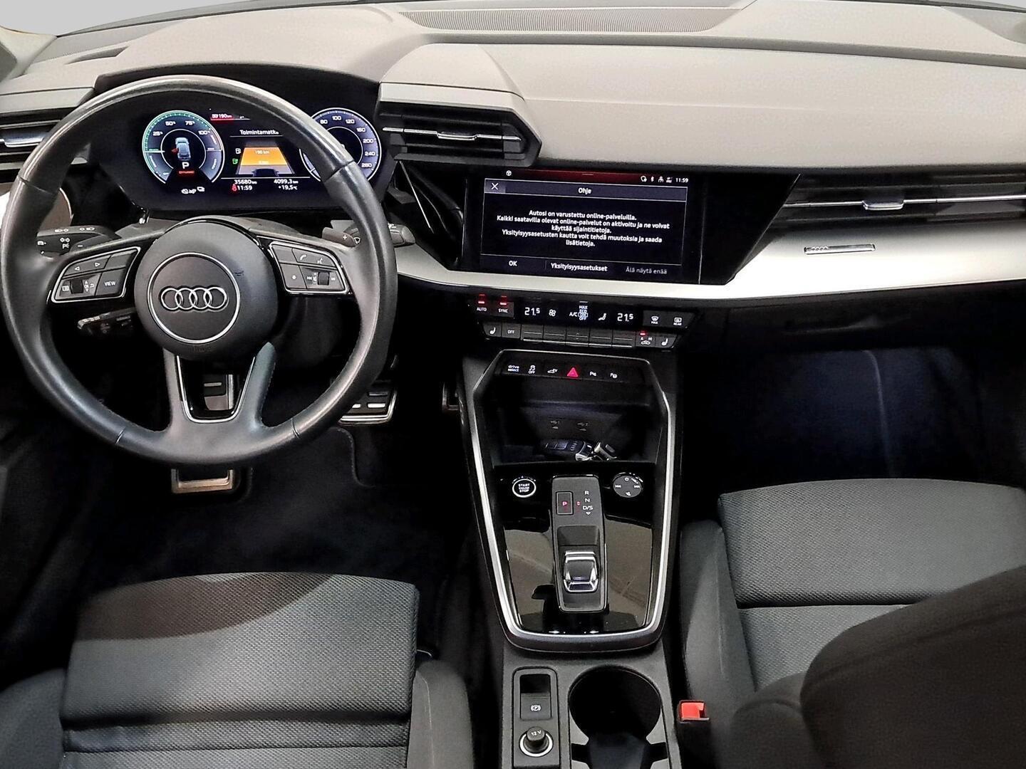 AUDI A3 2021