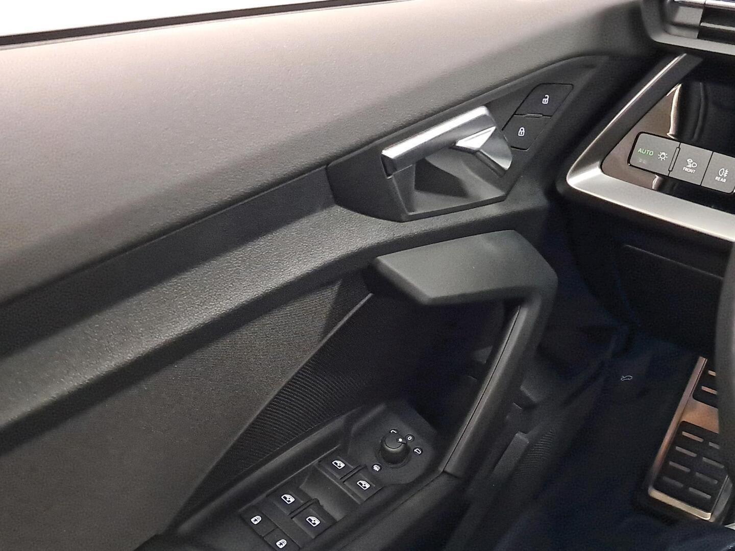 AUDI A3 2021